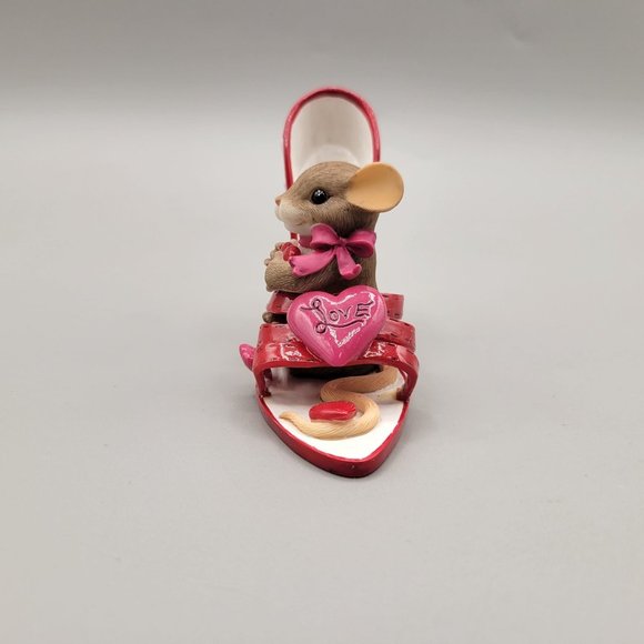 Charming Tails Figurine You're A Loving Sole 84/138 High Heel Shoe - Picture 3 of 8